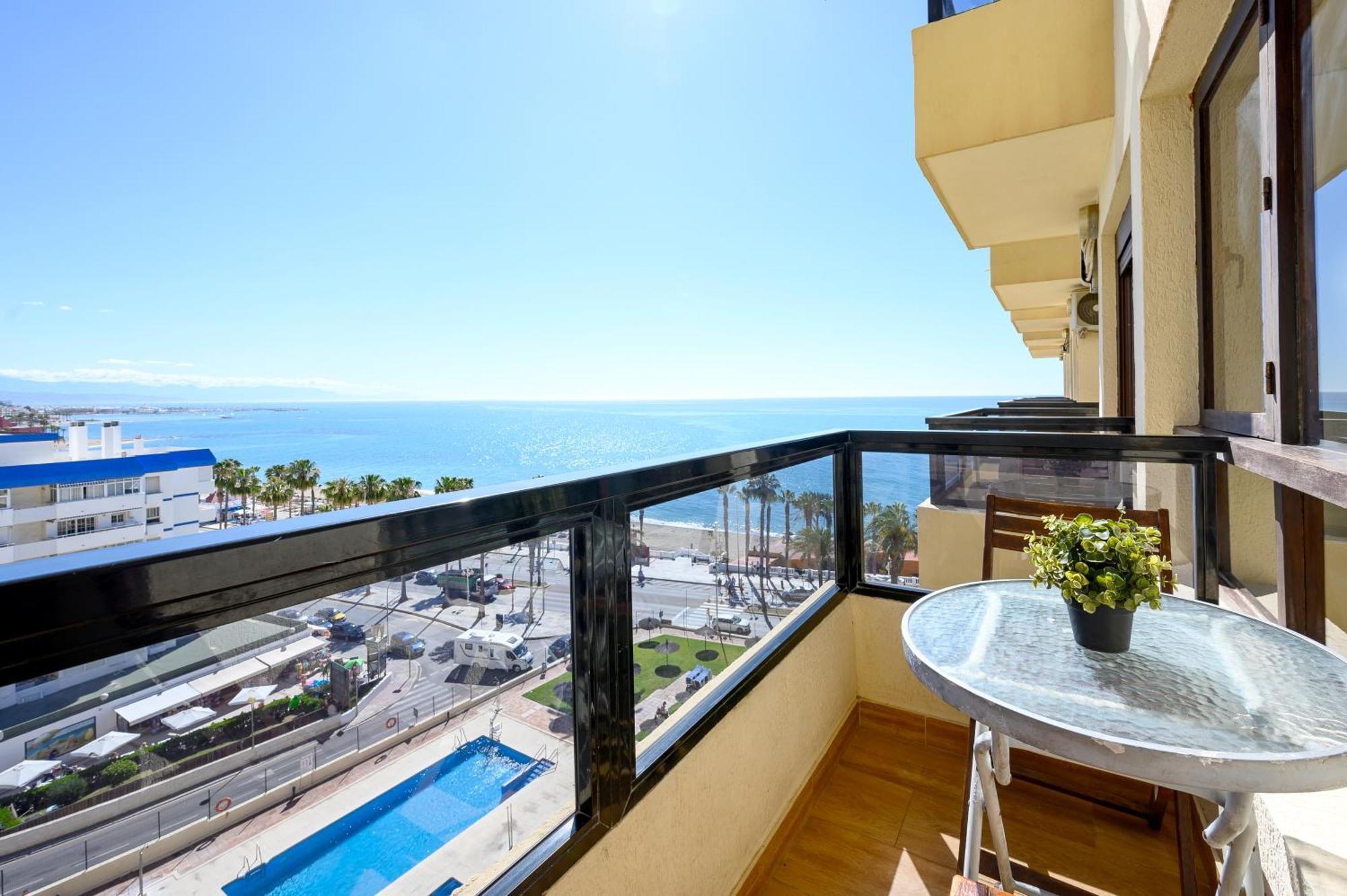 Апартаменти Benalmadena Living Екстер'єр фото